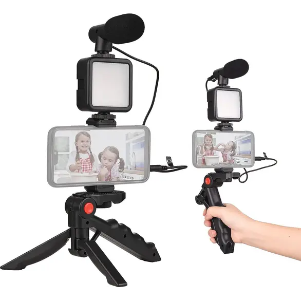 Profesjonalny zestaw do vlogera Mobilny statyw 4 w 1 z mikrofonem i lampką LED