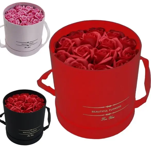 Pudełko z czerwonymi lub różowymi różami Pomysł prezent na rocznicę Walentynek